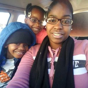 Meet your Posher, Adrian